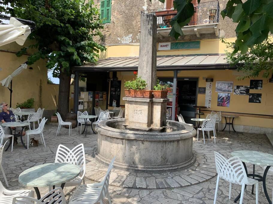 Inn Piazza In Montemerano, The Heart Of Tuscany מראה חיצוני תמונה